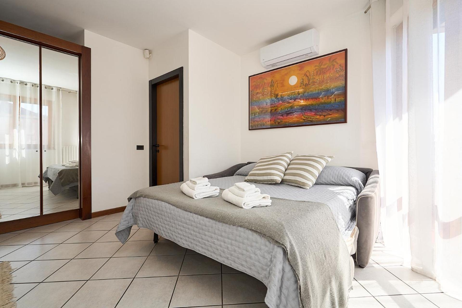 -Luminosa 5 Stars With Balcony- Wifi Netflix 15 Minutes From Duomo Appartement Milaan Buitenkant foto